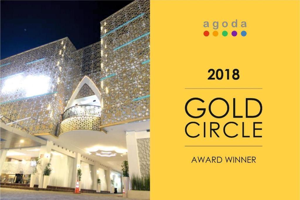 Grand Amira Hotel Solo, Azana Hotels Collection Kültér fotó